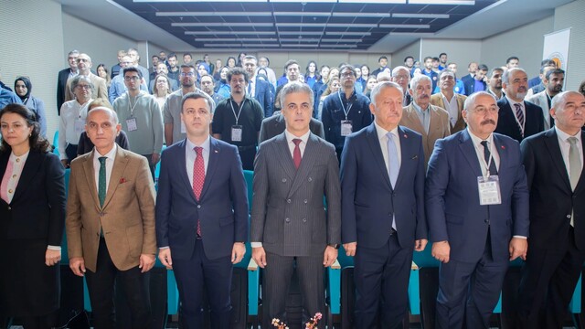 Aktif faylar ve deprem araştırmaları Erzincan'daki çalıştayda ele alınıyor