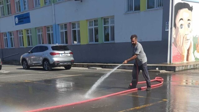 İlkadım Belediyesinin ibadethane ve okullara yönelik desteği sürüyor