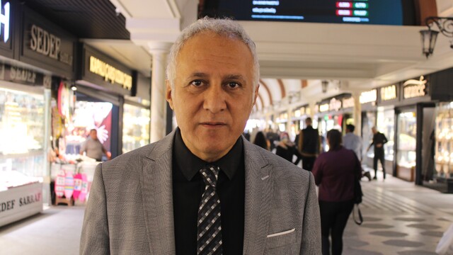 Altın alırken kandırılmayın
Tüketiciler Birliği Genel Başkanı Mahmut Şahin:
"Oto ekspertizdeki olay altında da var"