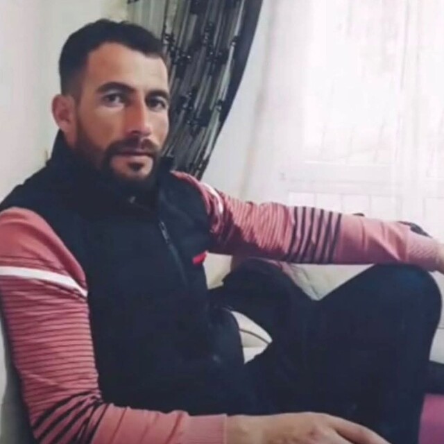 Otomobilin çarptığı yaya öldü