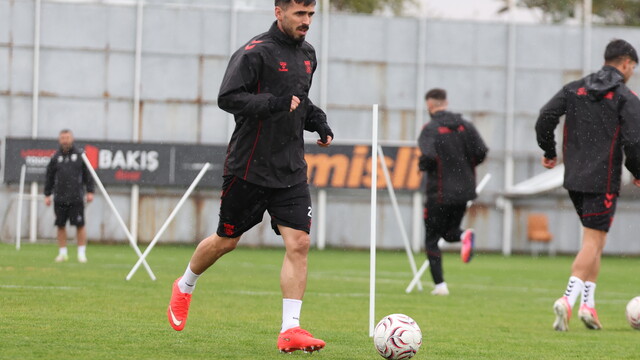 Sivasspor, Sarıyer maçının hazırlıklarını sürdürdü