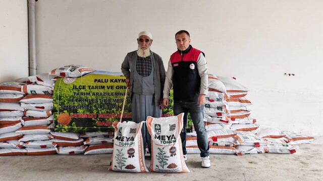 Palu'da üreticilere yüzde 70 hibeli kırmızı mercimek tohumu dağıtıldı