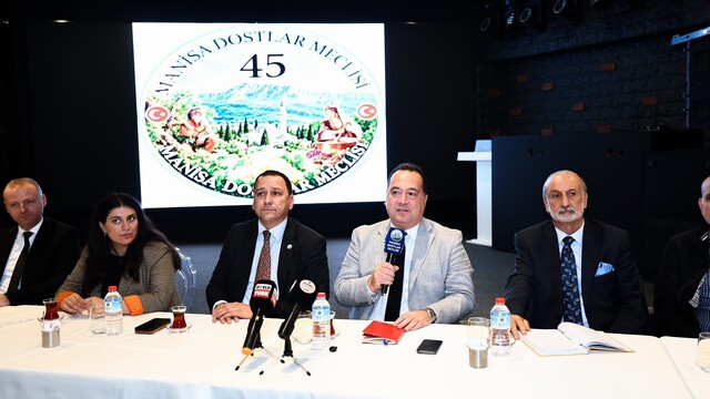 Başkan Dutlulu: "İlk hedefimiz günübirlik turları artırmak"
Manisa Dostlar Meclisi'nin konuğu Başkan Dutlulu oldu