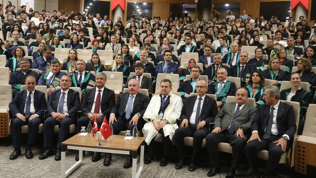Eski TBMM Başkanı Şentop, Çukurova Üniversitesi Akademik Yıl Açılış Töreni'nde konuştu: