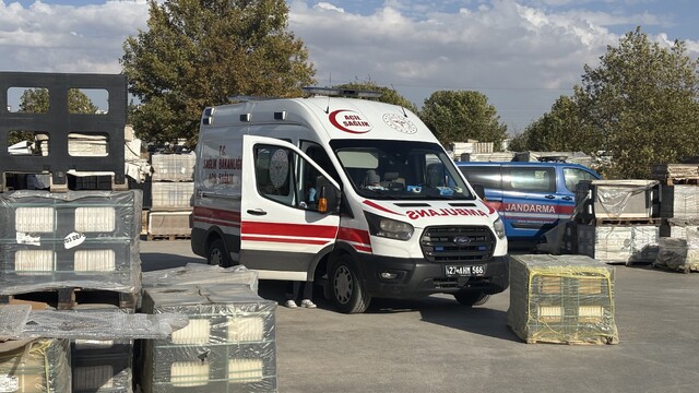 Gaziantep'te üzerlerine mermer düşen 1 işçi öldü, 1 işçi ağır yaralandı