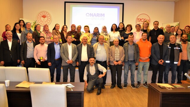 Kadın Çiftçiler, günlerinde üretimdeki güçlerini gösterdi