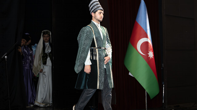 Kars'ta Azerbaycan Sanat Haftası kutlandı