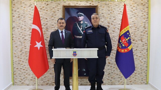 Kırklareli Emniyet Müdürü Çakır'dan Jandarma Komutanı Eskitürk'e ziyaret