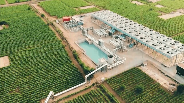 Dünyanın en çevreci jeotermal enerji santralleri Türkiye'de
Jeotermal Enerji Derneği (JED) Yönetim Kurulu Başkanı Ali Kındap:
"Türkiye'de kurulu jeotermal enerji santraller, dünyanın en yeni teknolojisine ve en yüksek çevre standartlarına sahip tesislerdir"
"jeotermale karşı olmak Türkiye'nin enerjide ithal kaynaklara daha fazla bağımlı olmasının yanında olmaktır"
"Ülkemizin 2053 iklim hedeflerine ulaşmasını sağlayacak anahtar; yüzde yüz yerli, temiz ve baz yük özelliği taşıyan jeotermal kaynaklarımızdır."