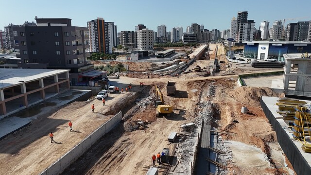 Mersin'de bin 720 metrelik kavşak projesinde çalışmalar sürüyor