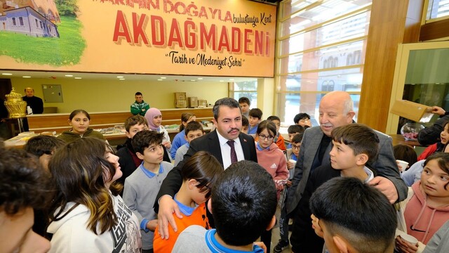 Akdağmadeni Kitap Günleri kitapseverleri ağırlamaya hazırlanıyor