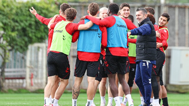 Samsunspor'da Bjelica ile birlikte yüzler gülüyor