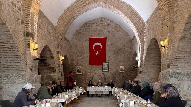 Altıntaş Kaymakamı Yıldırım'dan köy ziyaretleri
