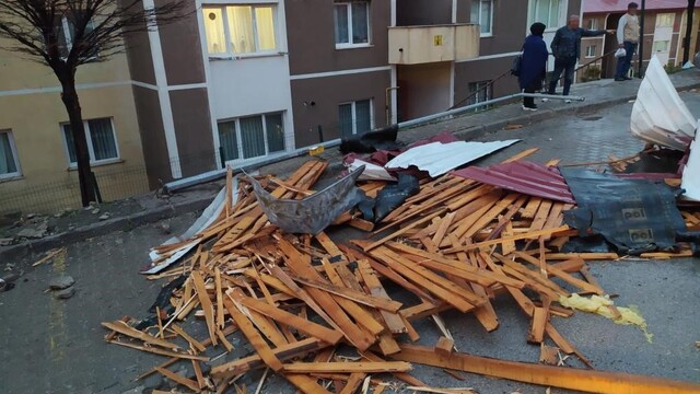 Bayburt için kuvvetli rüzgar ve fırtına uyarısı