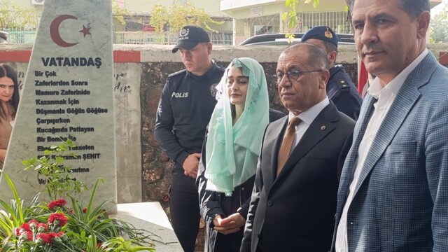 Adana'da şehit Kaymakam Saim Bey kabri başında anıldı