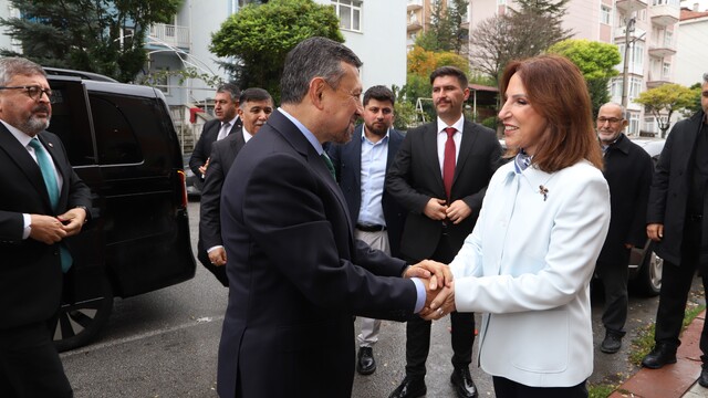 MHP'den KUTSO'ya hayırlı olsun ziyareti
