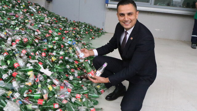 Samsunlu Turgay Baş, 100 bin içecek ambalajı toplama hedefine ilk ulaşan kişi oldu