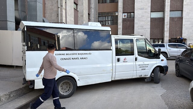 Meriç Nehri'nde kayıp 2 çocuk aranırken parçalanmış bir ceset bulundu