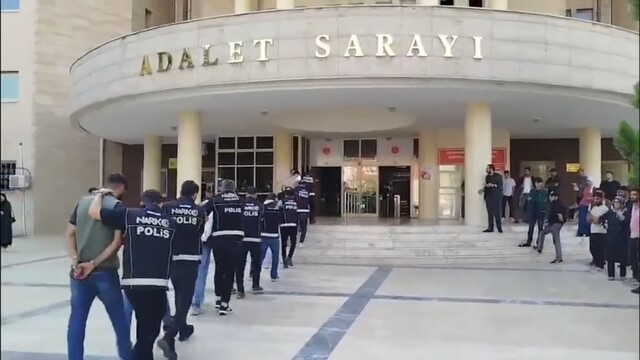 Şanlıurfa'da uyuşturucu operasyonuna 13 tutuklama