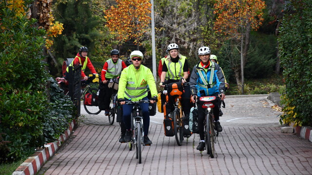 "The COP31 Bike Ride" kapsamında Brezilya'dan yola çıkan bisikletliler Bilecik'e ulaştı