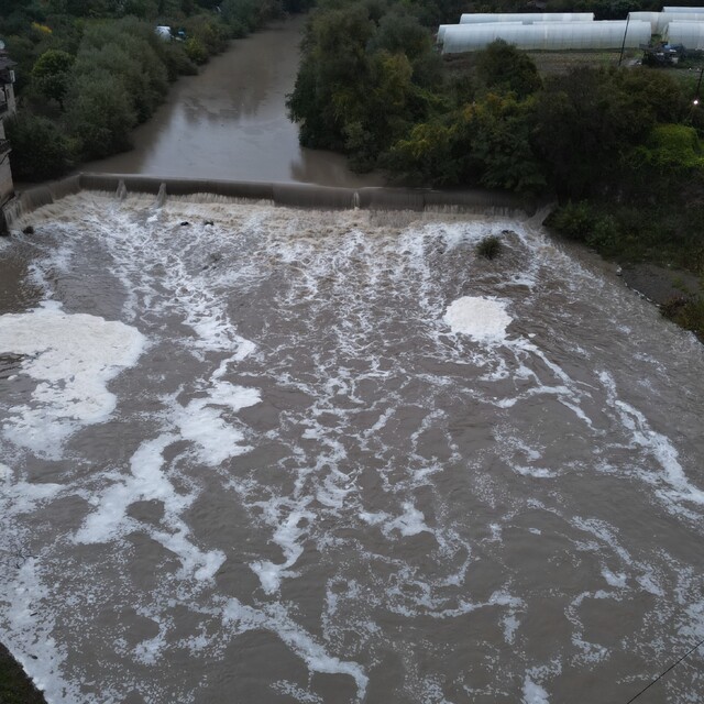 Bartın Irmağı yağmur sonrası köpürdü (2)
