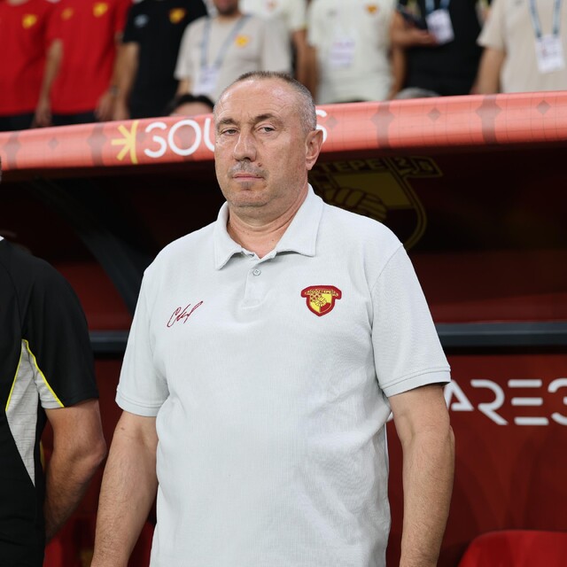 Göztepe'de Stanimir Stoilov ilkleri yaşamak istiyor