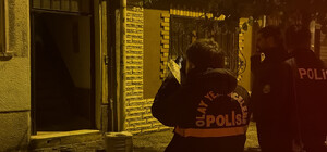 Komşusunun evinde fenalaşıp hayatını kaybetti