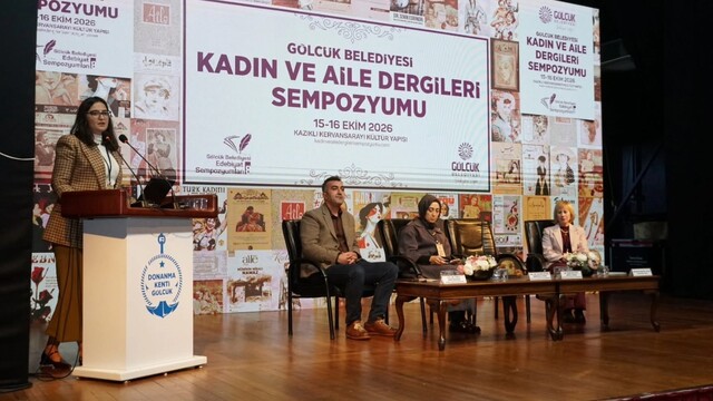 32 akademisyen Gölcük'te kadın ve aile dergilerini ele aldı