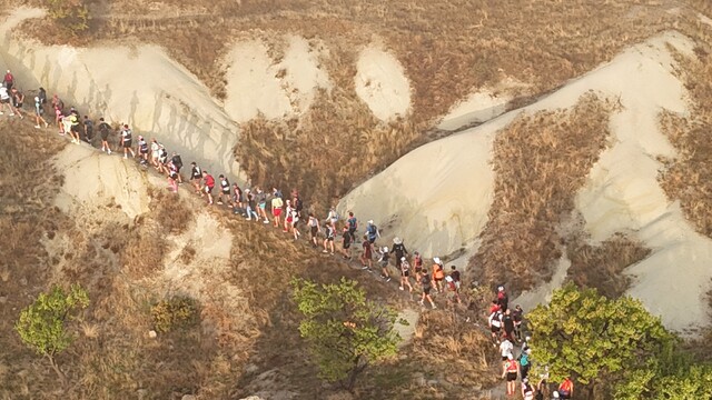 Kapadokya'da ultra trail heyecanı: 73 ülkeden 3 bine yakın sporcu yarışıyor