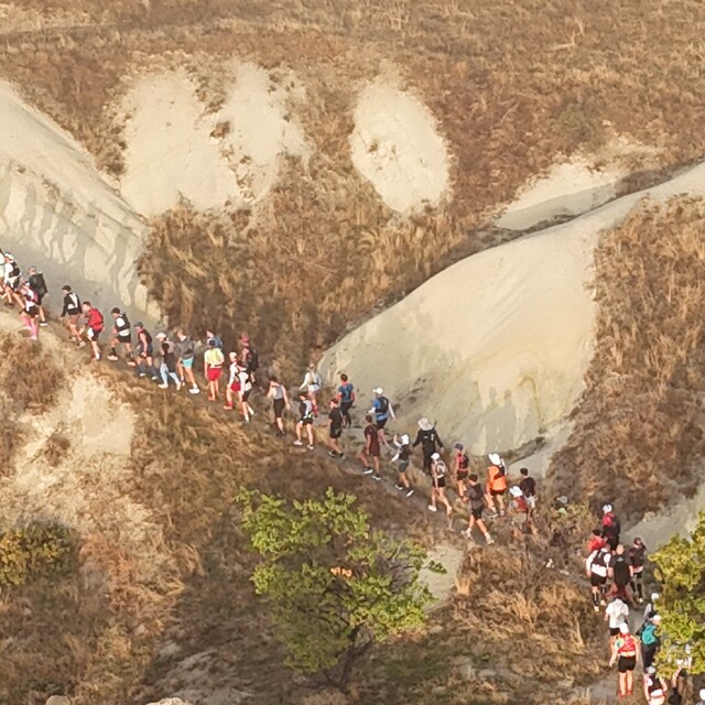 Kapadokya'da ultra trail heyecanı: 73 ülkeden 3 bine yakın sporcu yarışıyor