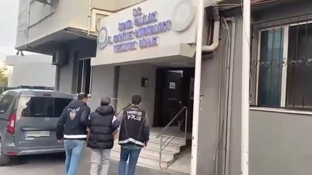 İzmir merkezli yasa dışı bahis operasyonunda 27 şüpheli tutuklandı