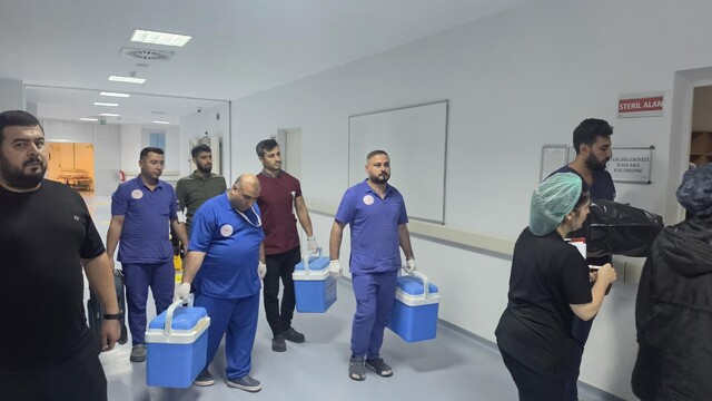 Akıma kapılan 2 yaşındaki çocuğun organları 3 kişiye umut oldu