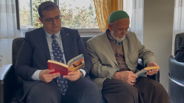 Elazığ'da "İyilik Var" buluşması: Büyüklerle gönül köprüsü kuruldu