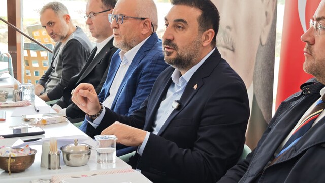 AK Parti Afyonkarahisar İl Başkanı Kavak, basın mensuplarıyla buluştu