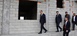 Vali Taşolar Aralık’taki inşaatları inceledi