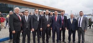 İstanbul Milletvekili Karayel, BARÜ'de Bilimfest etkinlik alanını gezdi