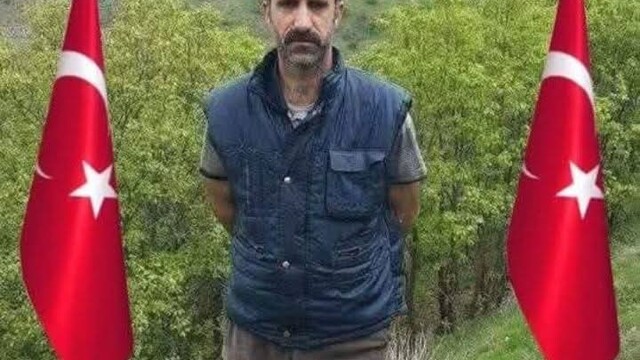 Düğün yolunda feci kaza: Otomobilin çarptığı amca öldü, yeğeni yaralandı
