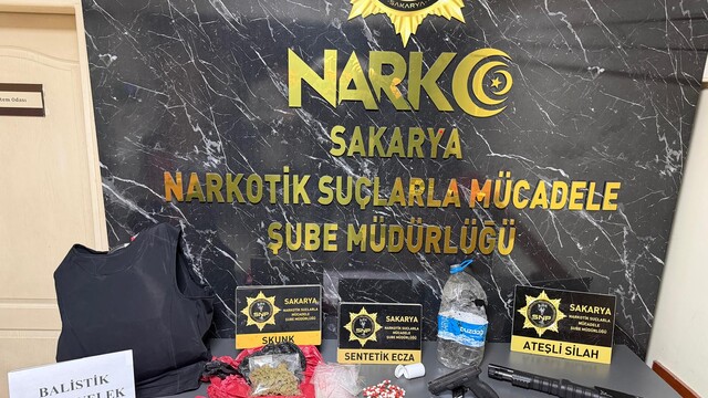 Sakarya'da "Sokaklar Güvende" operasyonunda yakalanan 3 zanlı tutuklandı