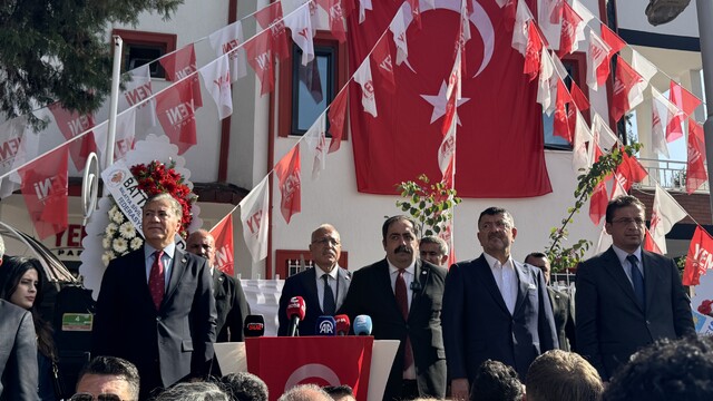 Yeni Parti'nin Malatya İl Başkanlığı binası törenle hizmete açıldı