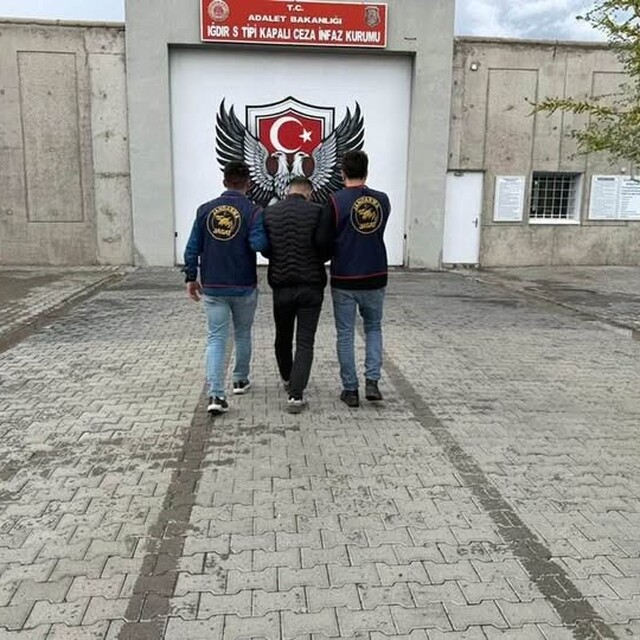 Iğdır'da 11 yıl 1 ay hapis cezasıyla aranan şahıs yakalandı