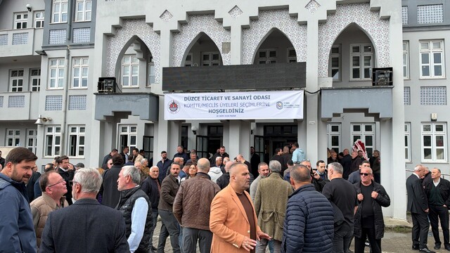 Düzce TSO seçimlerinde kazananlar belli oldu
1 komitenin oyları yüksek seçim kurulunca sayılacak