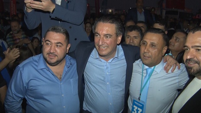 ATSO'da komitelerin ekseriyâsını mavi liste kazandı
Berkay Bahar:
"Bugün ATSO olarak bir savaş değil yarış verdik, bunun adına hizmet yarışı diyelim"