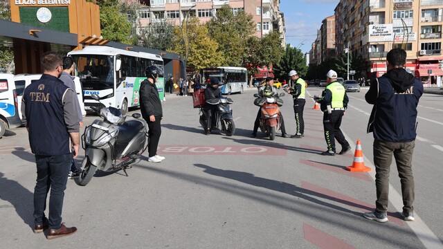 Elazığ'da kurallara uymayan 63 motosiklet sürücüsüne 1 milyon lira ceza