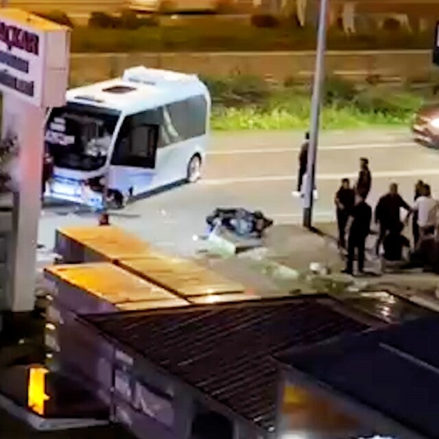 Rize'de minibüs ile motosiklet çarpıştı: 1 ölü
