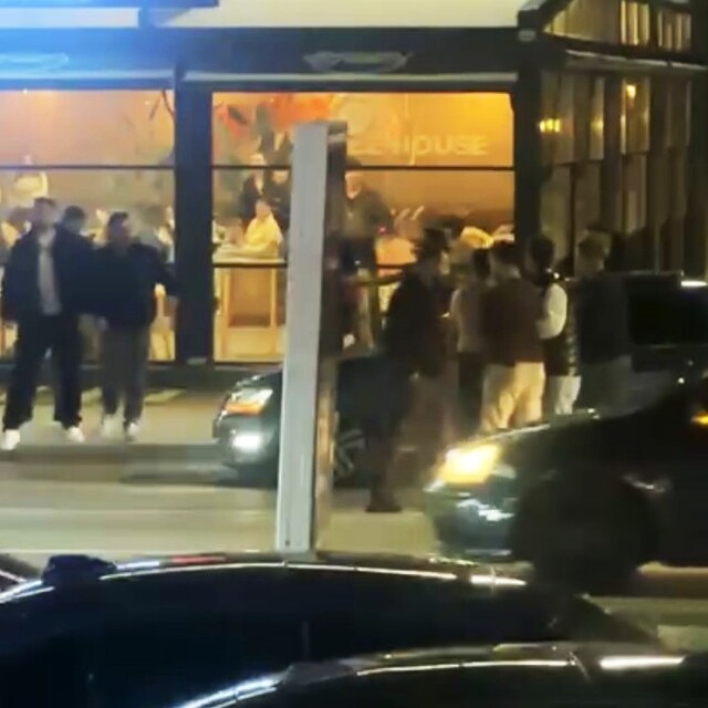 Aksaray'da gençlerin trafik kavgası kamerada