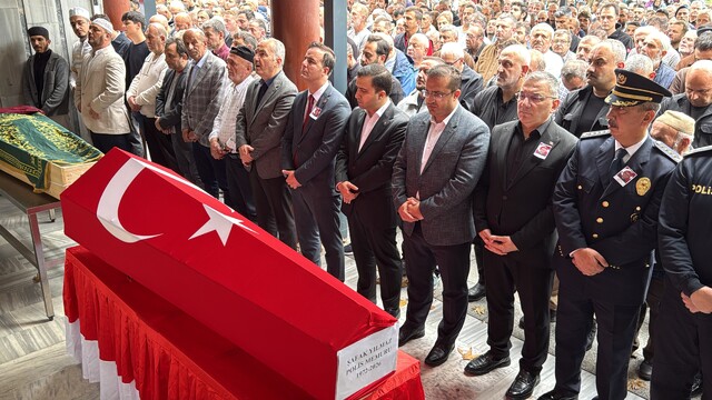 Rize'de hayatını kaybeden polis memuru Şafak Yılmaz son yolculuğuna uğurlandı