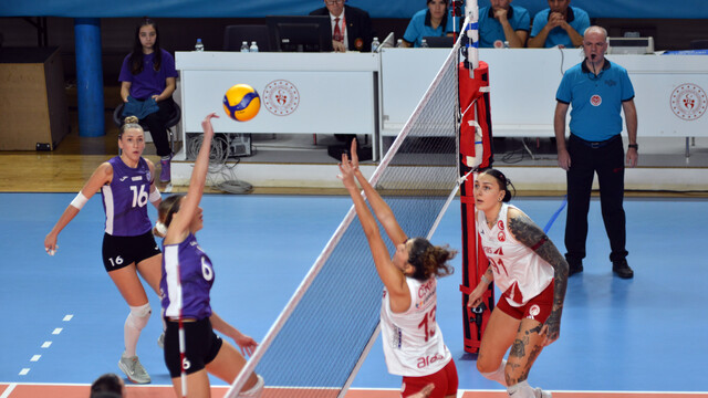 Voleybol: Vodafone Sultanlar Ligi