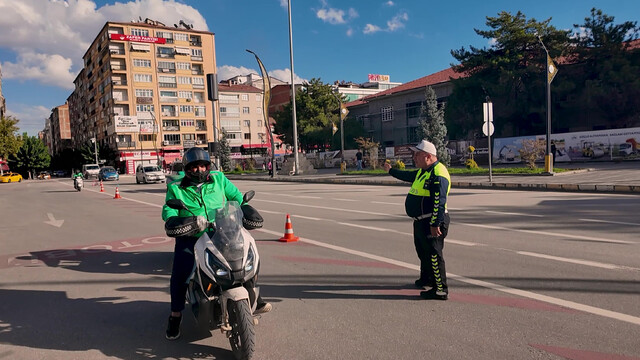 Elazığ'da 63 motosiklet sürücüsüne toplam 1 milyon 311 bin 652 lira ceza kesildi