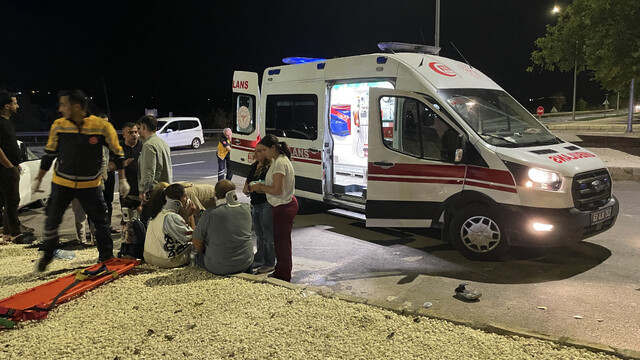 Şanlıurfa'da trafik kazasında 4 kişi yaralandı