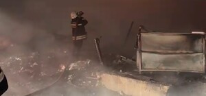 Kırklareli’de ilaç fabrikasında çıkan yangın uzun uğraşlar sonucu söndürüldü